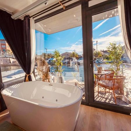 Hotel Escale Royale Fréjus Zewnętrze zdjęcie