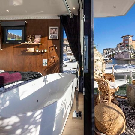 Hotel Escale Royale Fréjus Zewnętrze zdjęcie