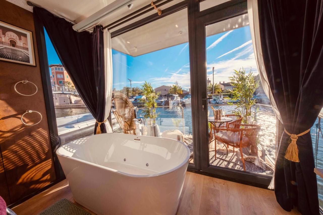 Hotel Escale Royale Fréjus Zewnętrze zdjęcie